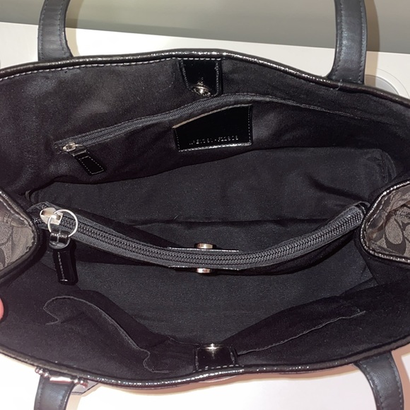 Coach Shoulder Bag - Picture 11 of 13